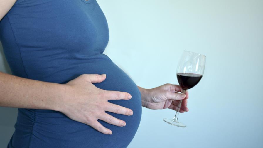 Alcohol, bebida que retrasa el aprendizaje de los bebés