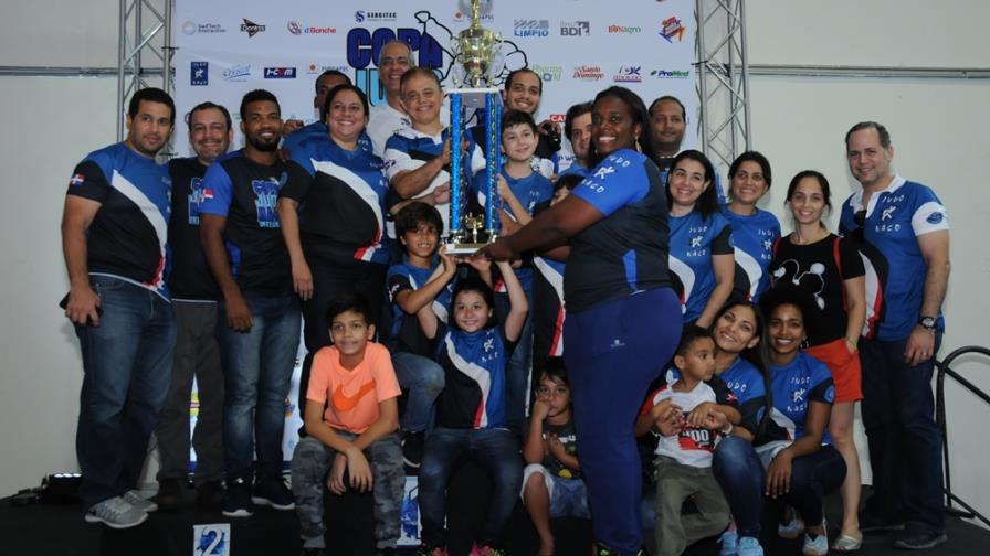 El Club Naco consigue 35 medallas en copa judo internacional