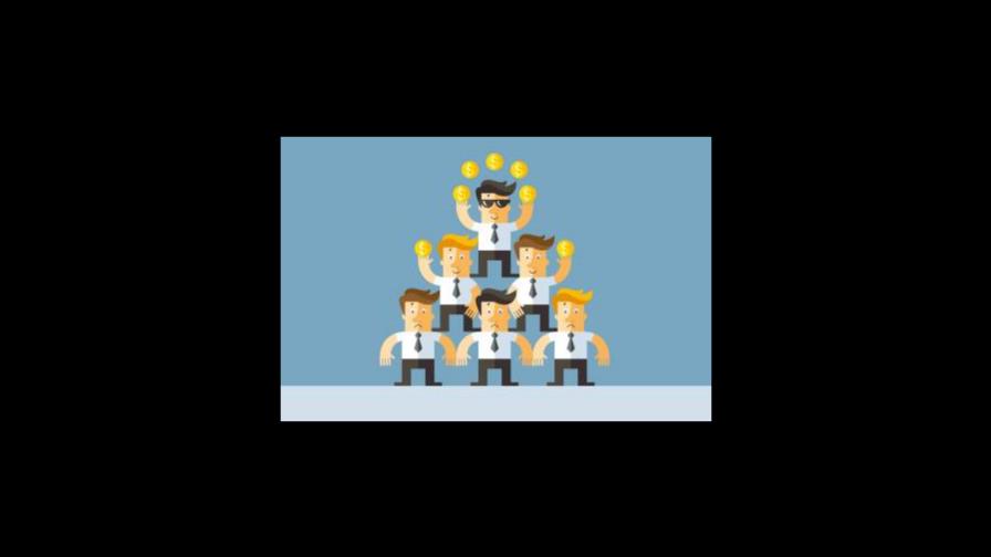 Las pirámides: ¿astutos participantes? 