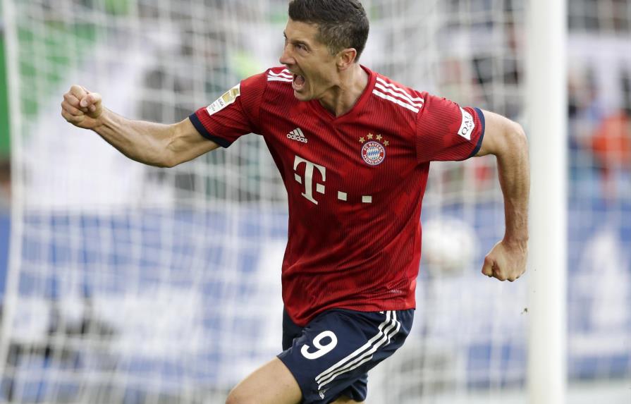 Con goles de James y Lewandowski, Bayern sale de mala racha