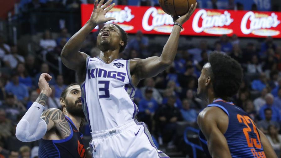 Kings vence a Thunder y arruina el debut de Westbrook Kings vence a Thunder y arruina el debut de Westbrook