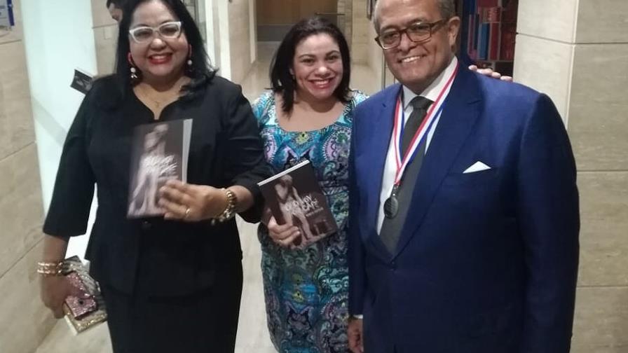 Reconocen al  neurólogo José Silié Ruiz