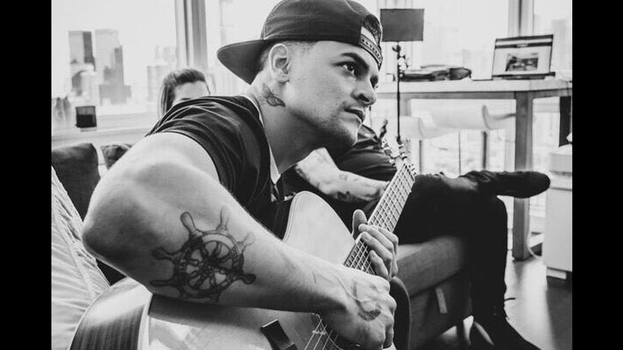 Liberan bajo fianza a exintegrante de Aura detenido por posesión de sustancias narcóticas