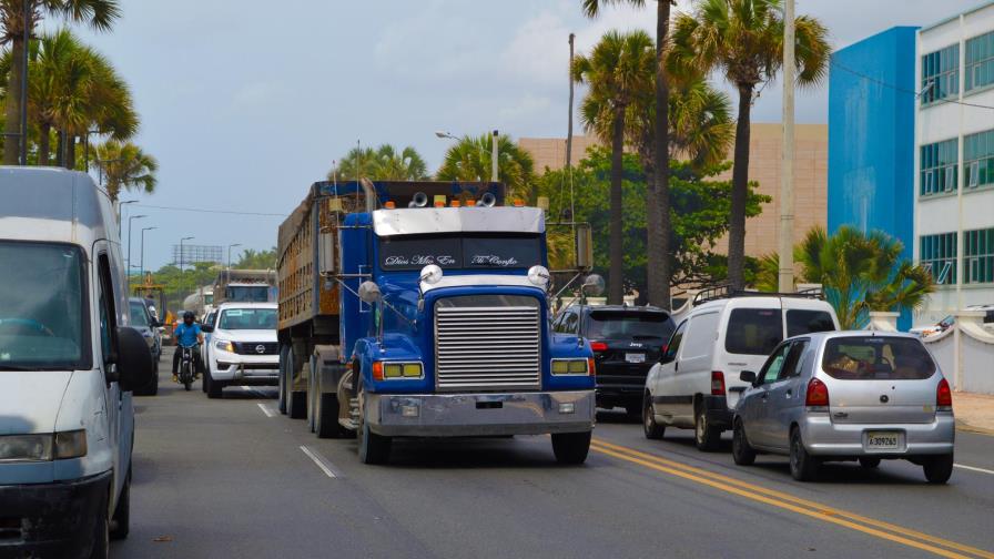 Desde ya Intrant anuncia prohibición de circulación a vehículos de carga durante las fiestas de fin de año Desde ya Intrant anuncia prohibición de circulación a vehículos de carga durante las fiestas de fin de año
