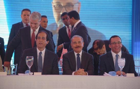 Danilo Medina inaugura varias obras en Ciudad Juan Bosch