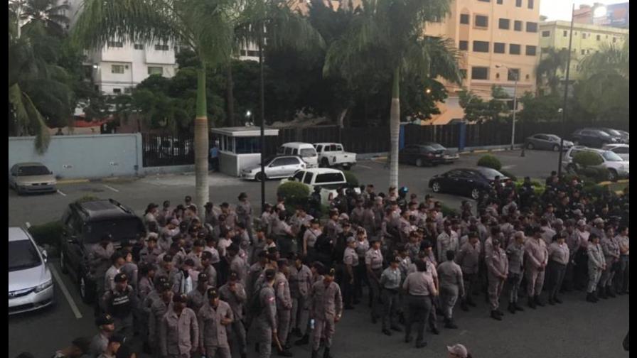 Policía usó 1,150 agentes para “preservar el orden” durante la marcha de hoy