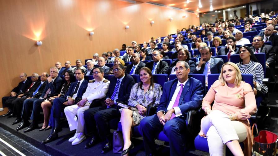 Milton Ray Guevara dicta conferencia “Aportes de Italia al Derecho Constitucional”