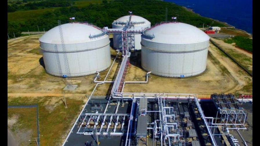 Presidente inaugura extensión de terminal de gas propano; capacidad de almacenamiento sube a 40 MM