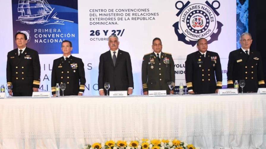Canciller Miguel Vargas encabeza apertura convención de auxiliares navales