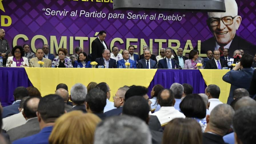 Reunión del Comité Político fue rápida, sin controversias y celebrada por mayoría del PLD 