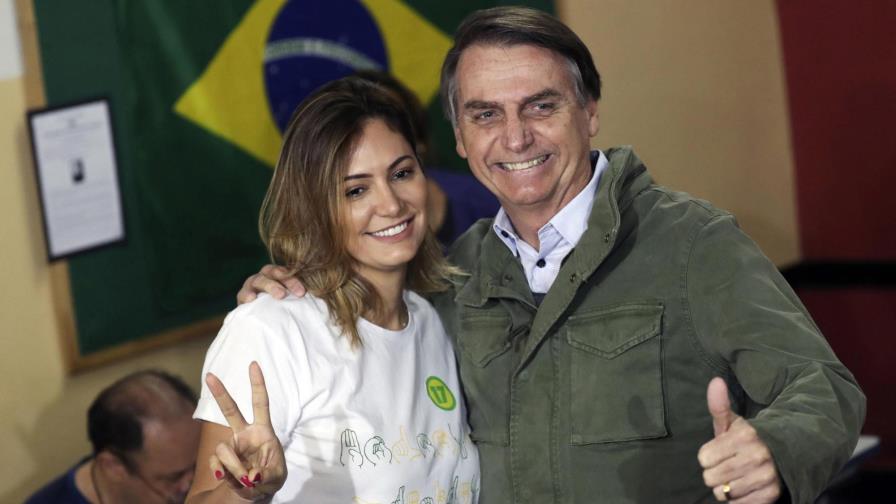 Bolsonaro vota bajo estrictas medidas de seguridad y evita a la prensa