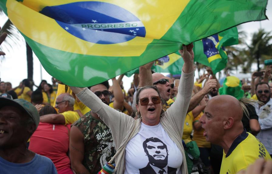 Bolsonaro vence a Haddad por casi veinte puntos entre los votantes en Madrid