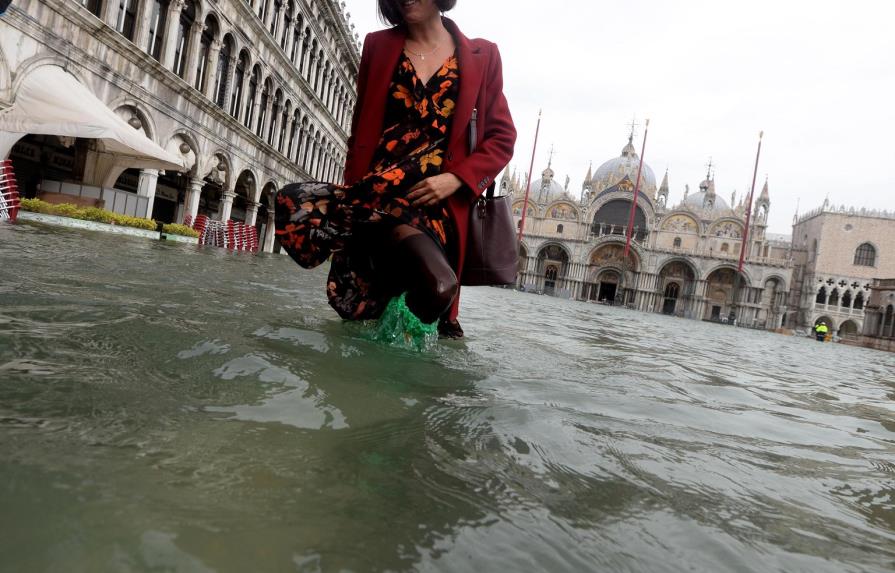 Seis muertos en Italia por temporal de viento y lluvia que ponen a Venecia bajo agua