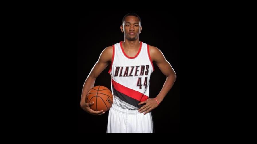 Arrestan ex jugador dominicano de NBA Arrestan ex jugador dominicano de NBA