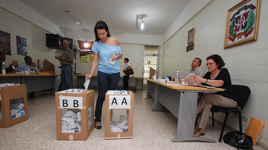 Junta Central Electoral dispone crear 124  colegios electorales 