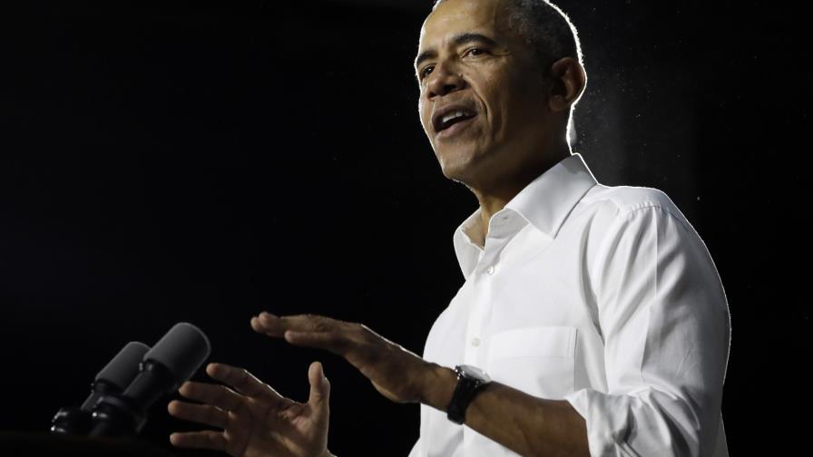 Obama define plan militar de Trump en la frontera como “truco político” Obama define plan militar de Trump en la frontera como “truco político”