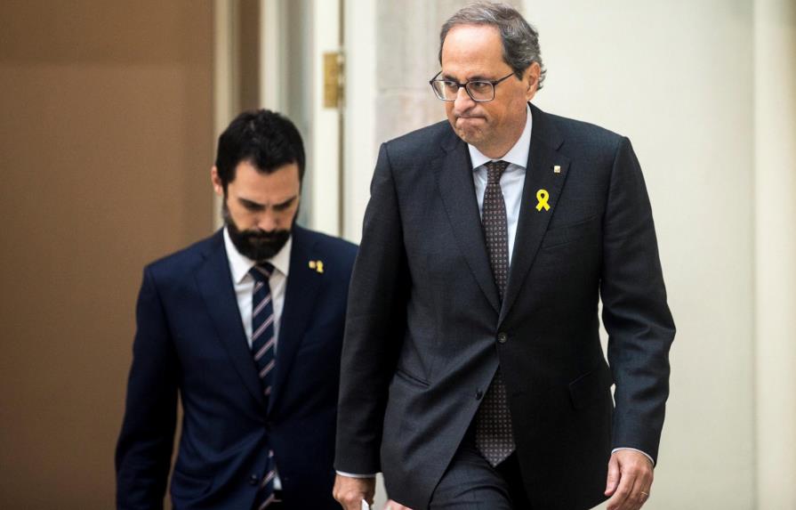 La fiscalía pide hasta 25 años de cárcel para líderes separatistas catalanes