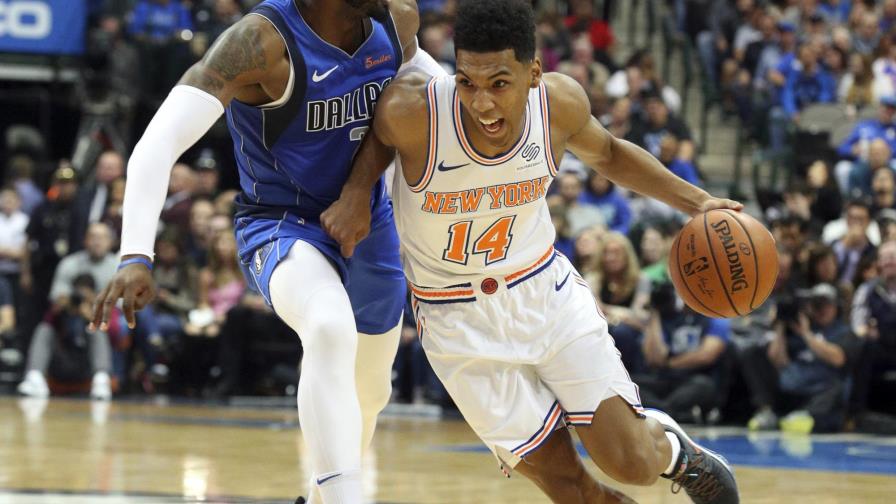 Novatos conducen a Knicks a victoria 118-106 sobre Mavericks