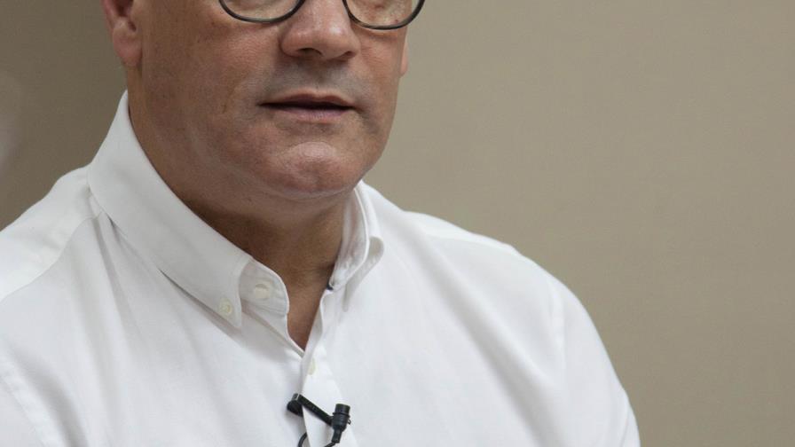 Ministro Obras Públicas explica aumento de RD$7 mil millones a Comisión Presupuesto Ministro Obras Públicas explica aumento de RD$7 mil millones a Comisión Presupuesto