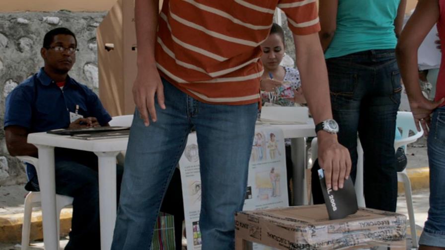 La Junta Central Electoral busca la identidad y línea gráfica del 2020