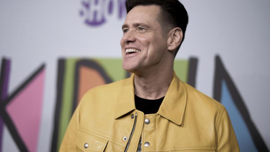 Jim Carrey manda al diablo al fundador de Facebook con un lenguaje peculiar