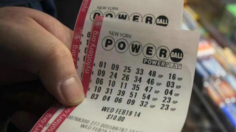 Pareja de EEUU halla boleto de lotería premiado con USD 1,8 millones al limpiar su casa