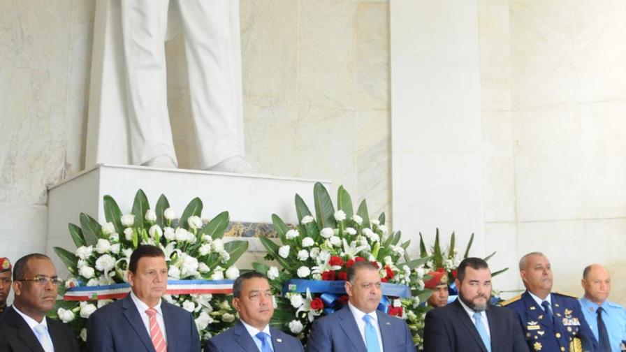 Autoridades resaltan los  logros de la aviación local