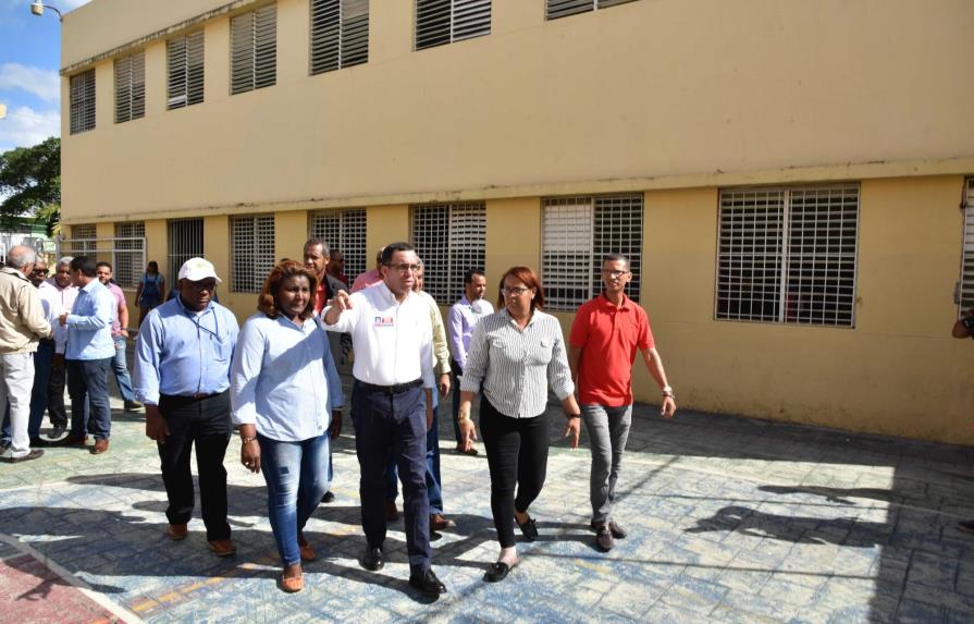 De las escuelas afectadas por la explosión, solo reanudarán docencia este lunes en la Fidel Ferrer   