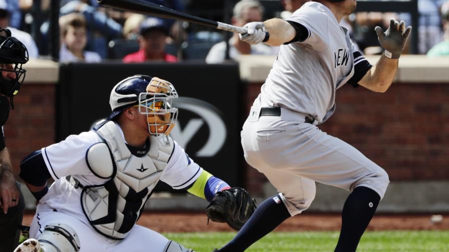 Los Yanquis derrotan a Tampa, pese terminar mal con corredores en posición anotadora Los Yanquis derrotan a Tampa, pese terminar mal con corredores en posición anotadora