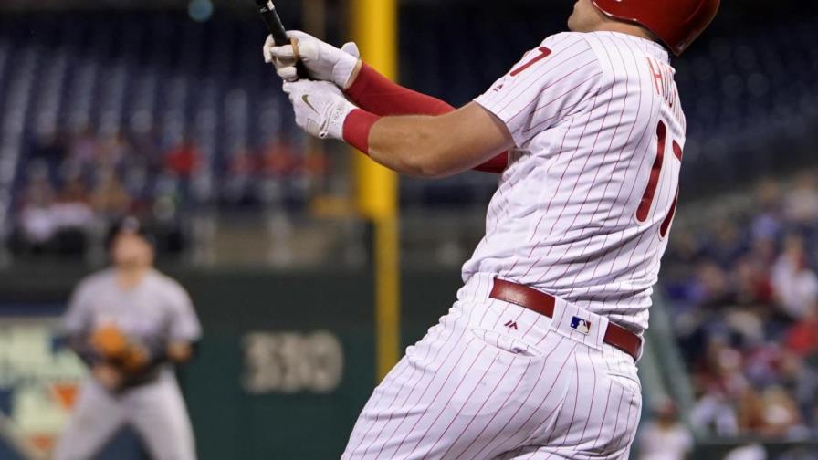 VIDEO: Hoskins mantiene impresionado a los Filis con sus jonrones, vencieron a los Marlins