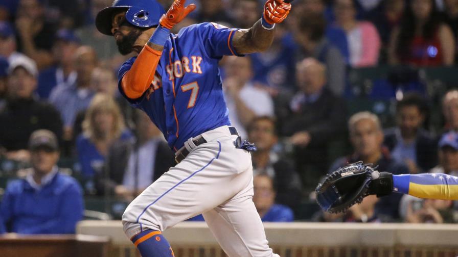 Báez y Almora batean jonrón; Cachorros aplastan a Mets 