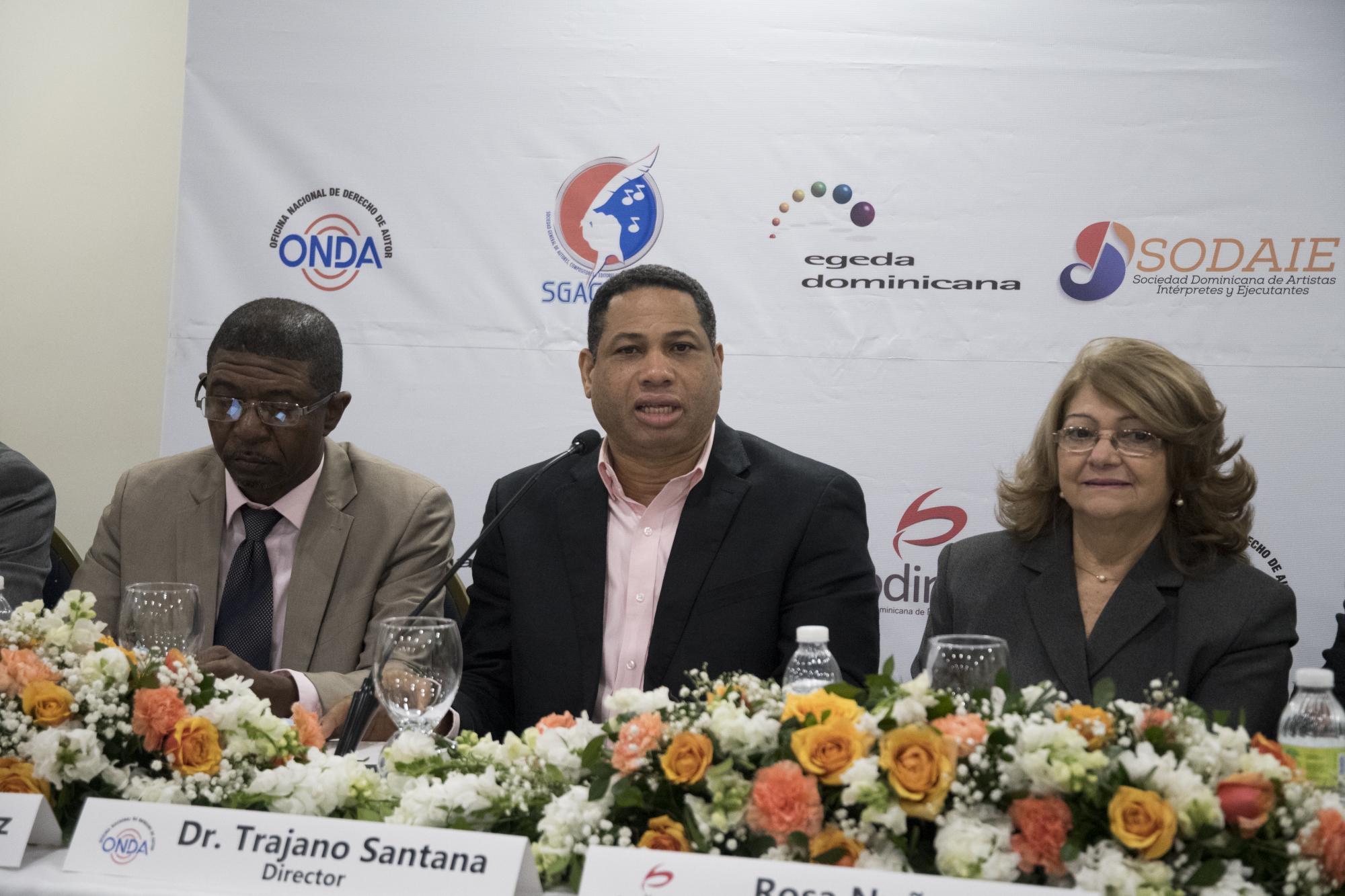 Las sociedades que gestionan el derecho de autor en República Dominicana firmaron un acuerdo de colaboración para aunar esfuerzos en la lucha contra la piratería y proveerse asistencia técnica.