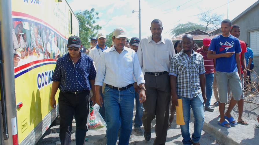 Gobierno construye tres comedores productores en Bahoruco e Independencia