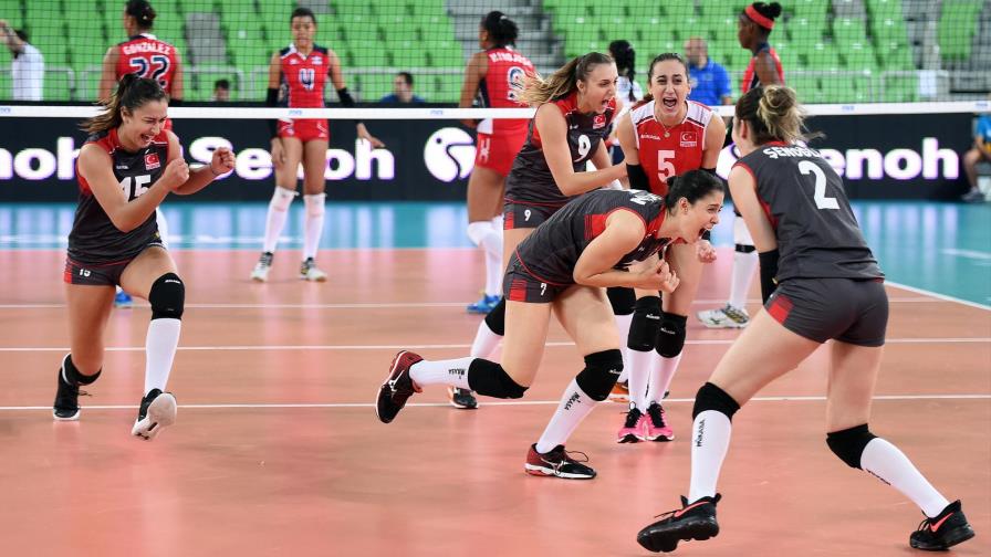 Dominicana pierde de Turquía; juega el domingo por medalla de bronce 