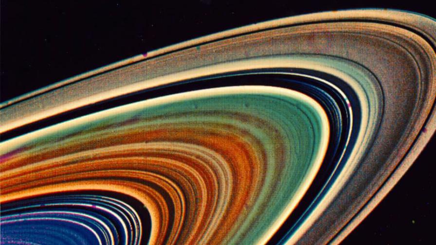 Siete datos que no sabías sobre Saturno