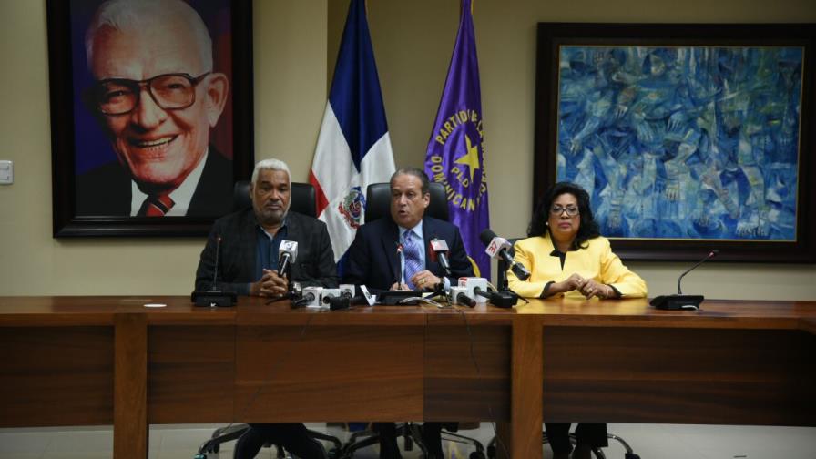 Comité Político del PLD decide darse tiempo para discutir sobre primarias