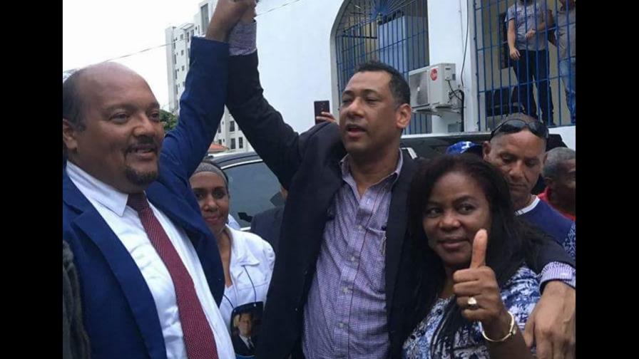 PRM escoge a Enrique García como su candidato para presidir Colegio Abogados