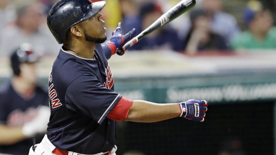 Encarnación con el bate y Kluber desde el box guían victoria de Cleveland