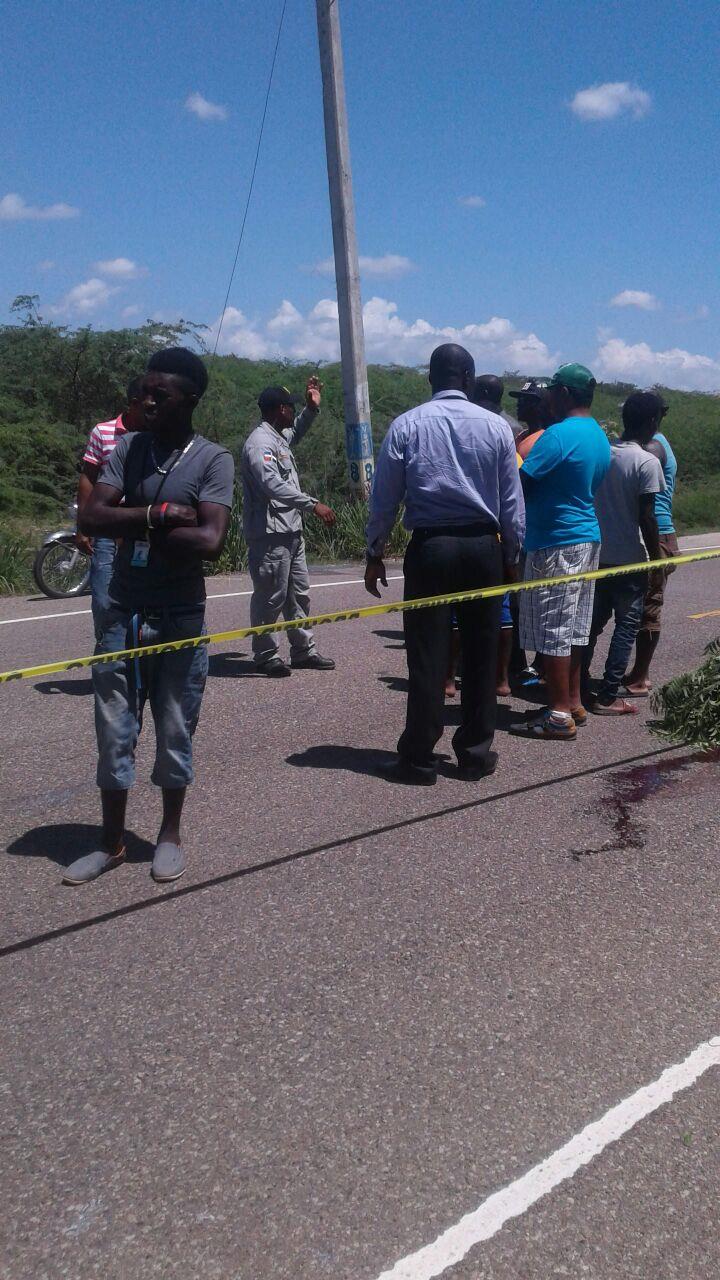Policía  confirma tres personas murieron  y una resultó herida en accidente en  Guayubín 