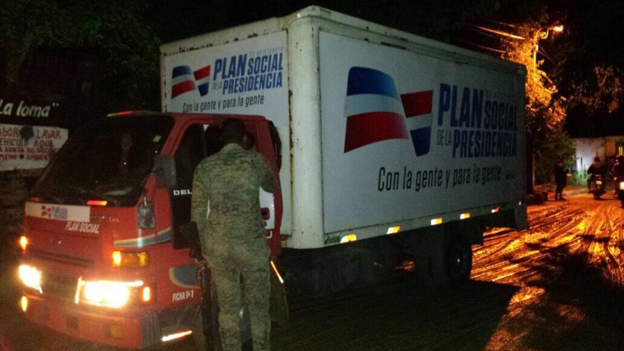 Plan Social inicia distribución de insumos ante posible paso del huracán María Plan Social inicia distribución de insumos ante posible paso del huracán María