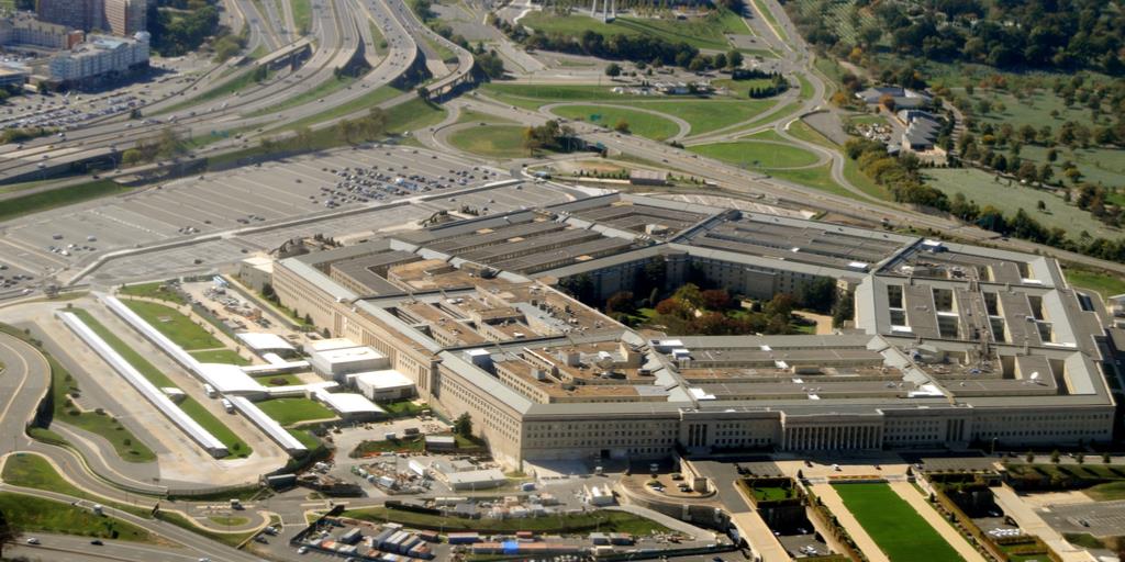 Senado de EEUU aprueba presupuesto de 700.000 millones dólares para el Pentágono 