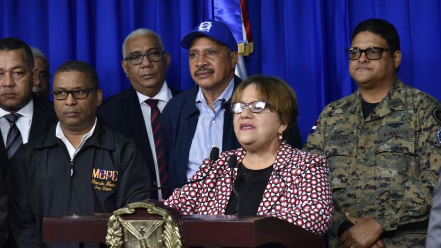 Medina y organismos dan seguimiento a huracán María que pasaría cerca del país la madrugada del jueves