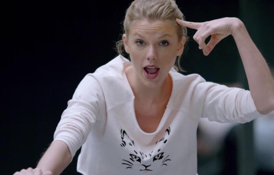 Abogados de Taylor Swift califican de “ridícula” demanda por supuesto plagio de ‘Shake It Off’