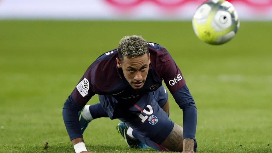 Neymar recupera en París su perfil más egocéntrico