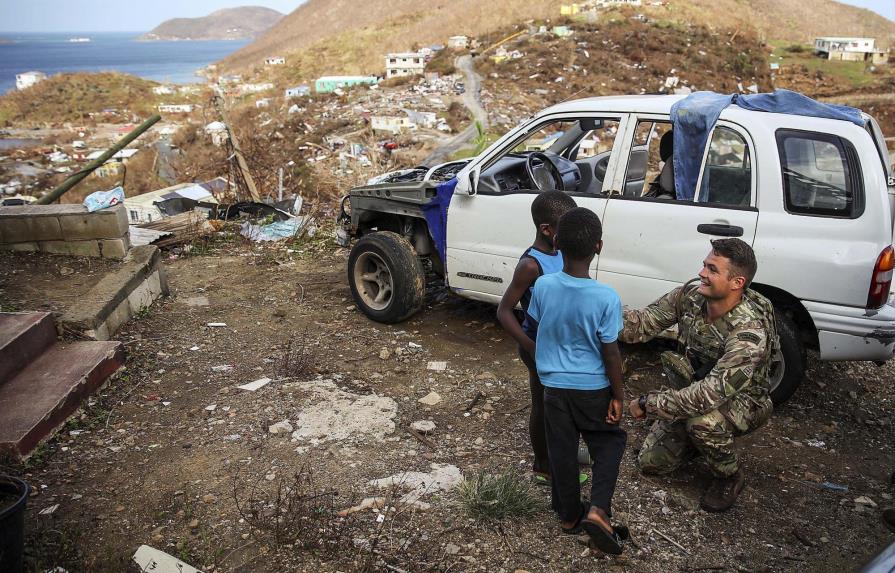 Huracán María pone su ojo sobre Puerto Rico tras destrozos en algunas islas Caribe