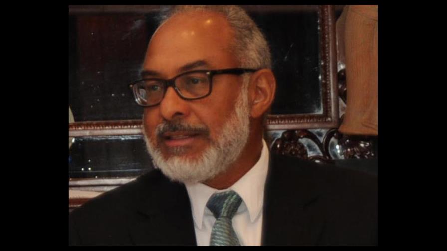 Persio Maldonado propone crear una Agencia Nacional de Noticias