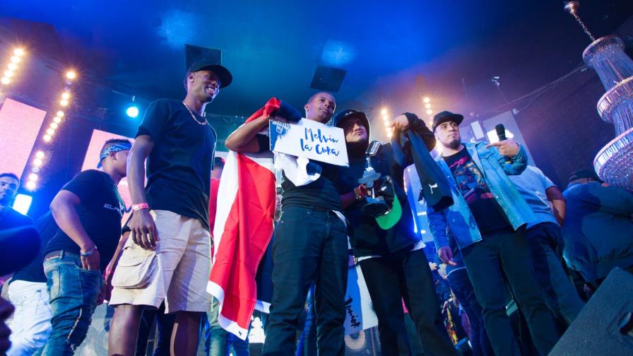 VIDEO: Melvin La Cura gana la Red Bull Batalla de los Gallos 2017