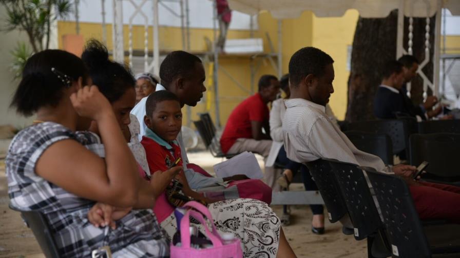 Médicos deciden levantar el paro a las 2:00 de la tarde