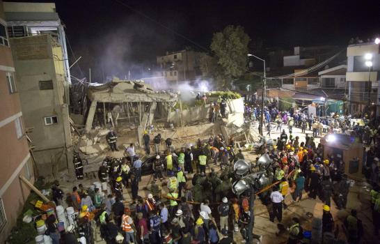 Identifican 225 muertos en México por fuerte terremoto