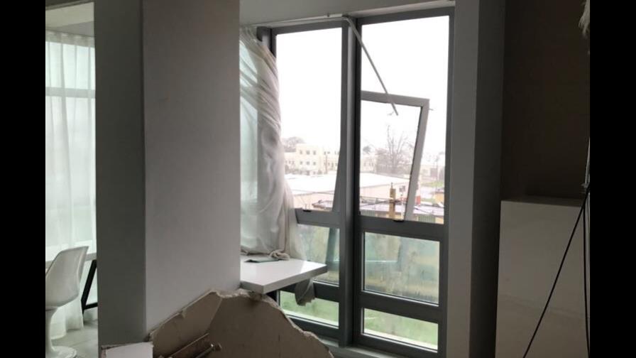 Entre 80 % y 90 % de Puerto Rico está ya sin luz, según el gobernador Entre 80 % y 90 % de Puerto Rico está ya sin luz, según el gobernador